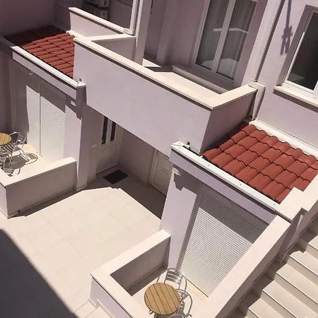 Apartament Niko Baška Voda